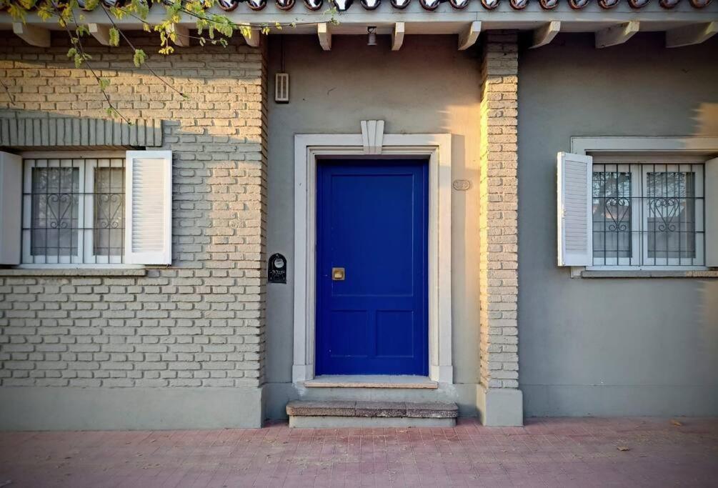 La Casa De La Puerta Azul Villa Мендоса Екстериор снимка
